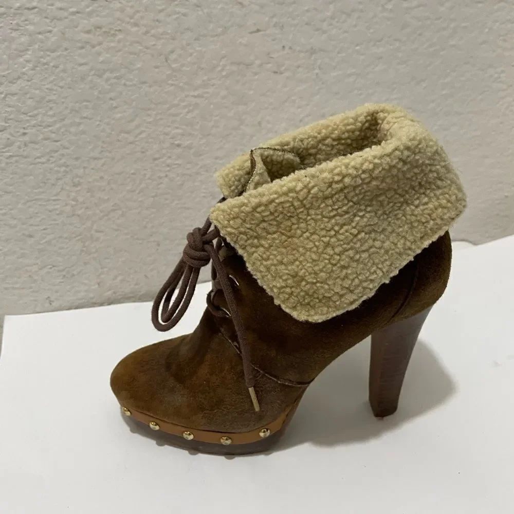 Michael Kors Platform Lara Studded Ankle Boots Faux Shearling size 6